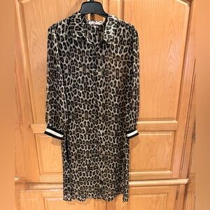 Hartly Westwood NJ Cheetah Print Beach Cover  Long Blouse Size Medium